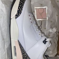 Mocha jordan 3s top