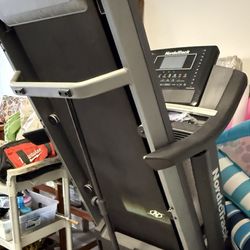 NordicTrack Treadmill 1750 Pro