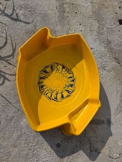 Beyblade stadium