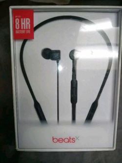 BeatsX Earphones (New in Box)