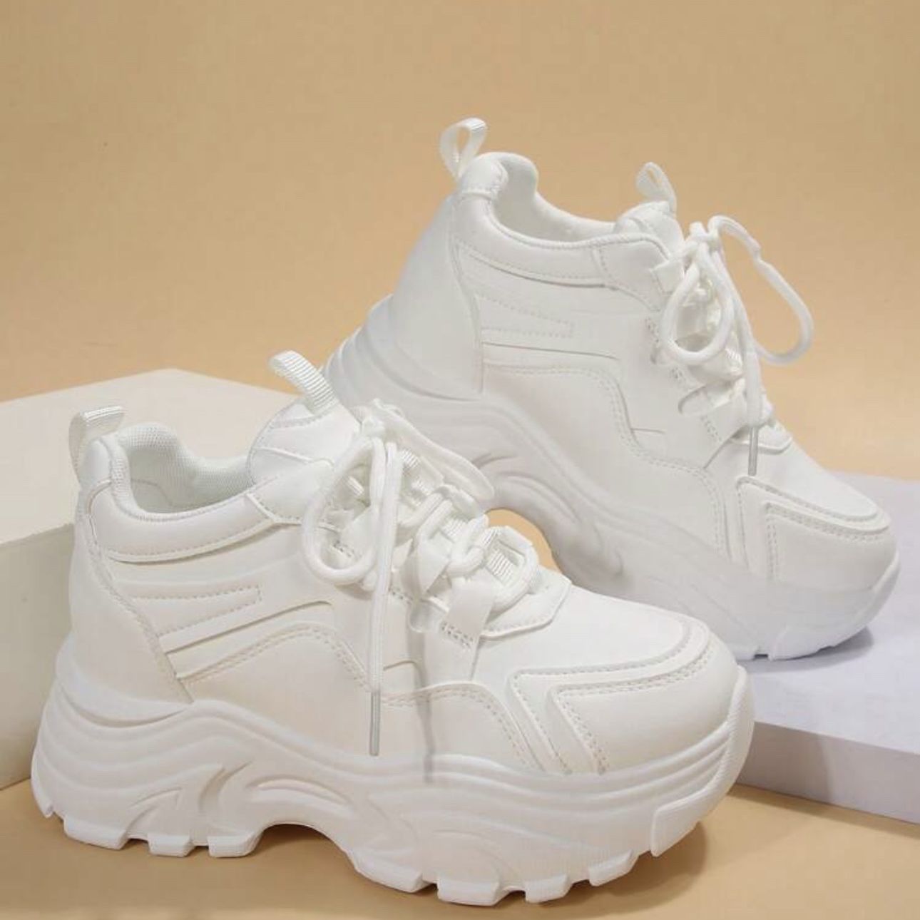 Women Minimalist Lace-up Front Wedge Sneakers, Sporty Outdoor Wedge Sneakers