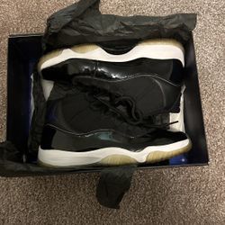 Air Jordan 11