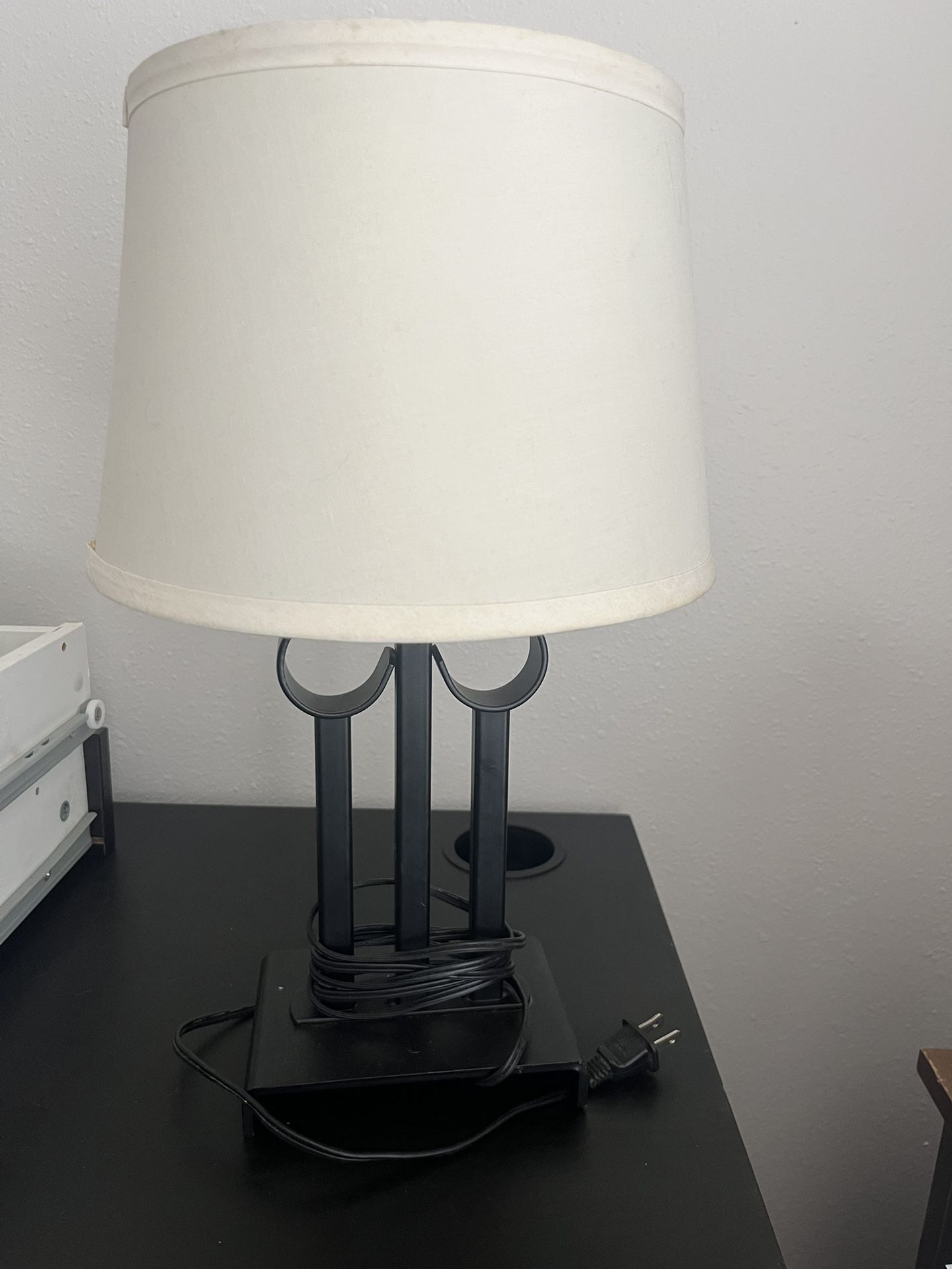 Black Metal Lamp