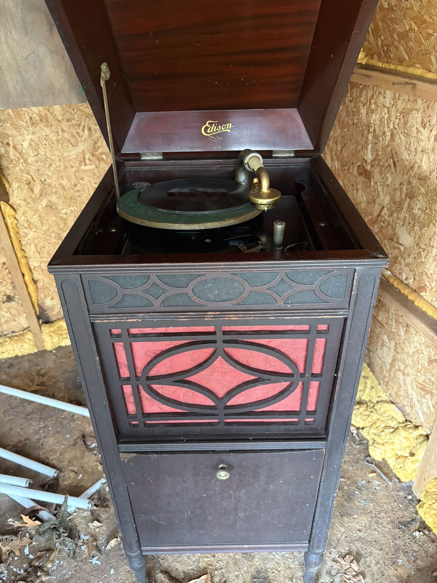 Antique Edison Disc Phonograph Model C150