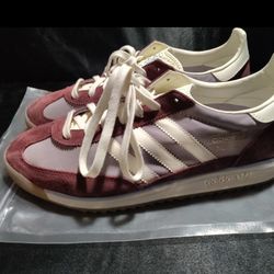 Size 11 Adidas SL72 RS. Retail Price Is $109 Look At All The Pictures Asking $75 They Are New Never Worn