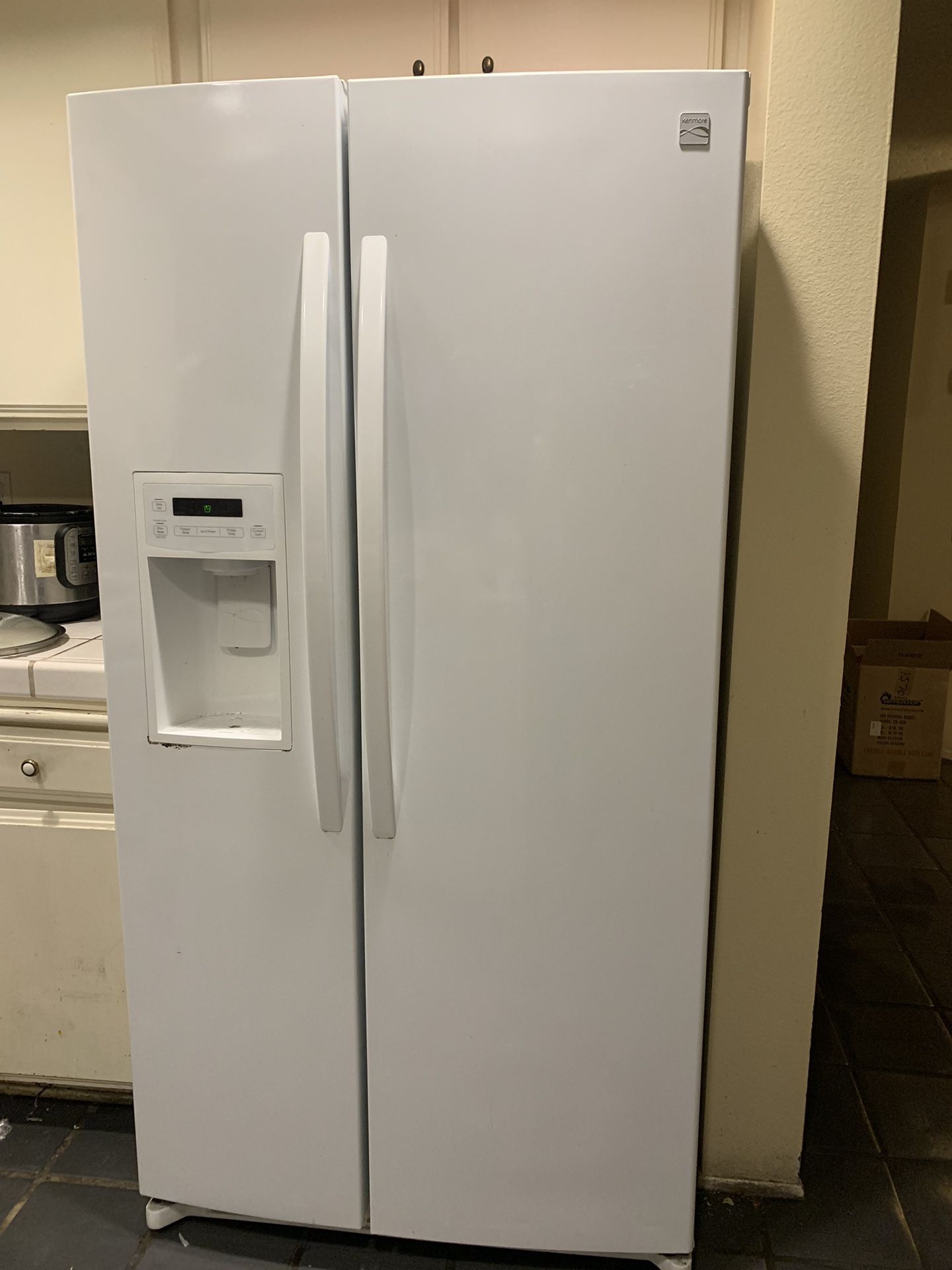 Kenmore double door fridge refrigerator