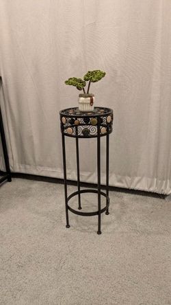 Decorative Metal Plant Stand