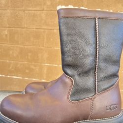 Ugg Boots Women Size 9 Brown Leather Sheepskin Insulated 