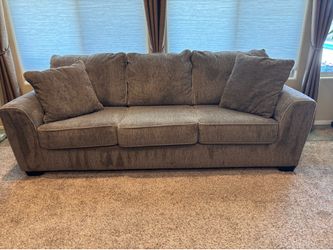 8’ coco brown couch, $375 OBO,like new:very comfortable