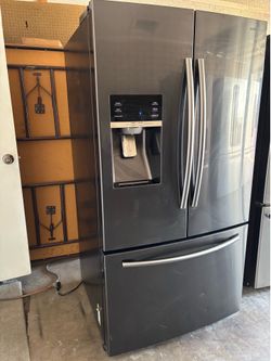 Fridges for sale are Plugged in free Deliver
