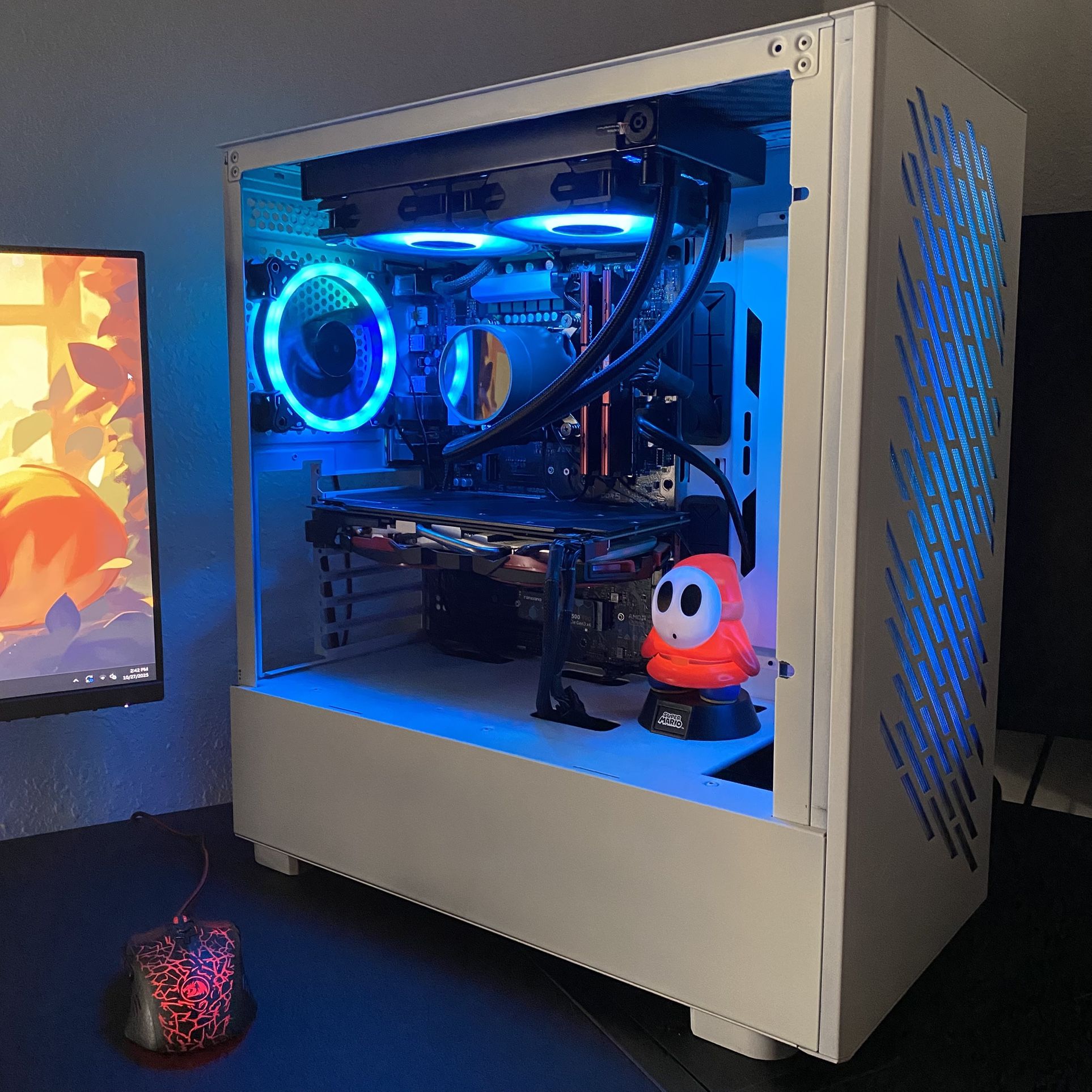 Custom Gaming PC & Monitor (Intel i7-13700k, 32GB DDR5 Ram, Radeon RX 580)