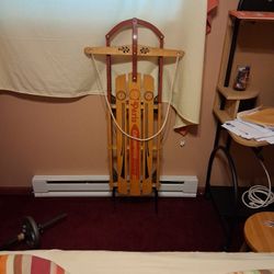 Paris Champion Fastback Vintage Sled