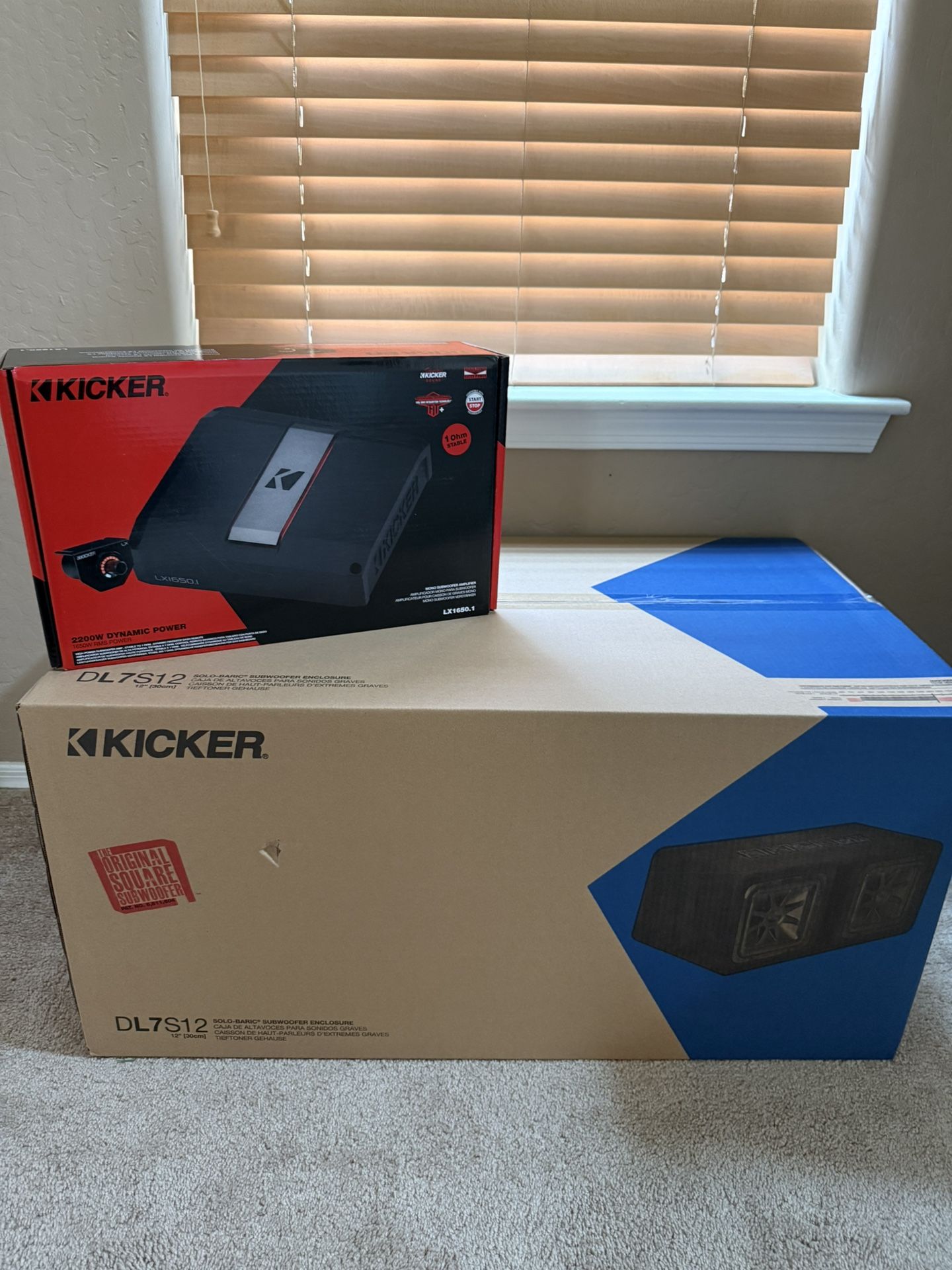 Kicker Subwoofer With Amp