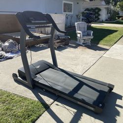 Pro Form C950 treadmill 