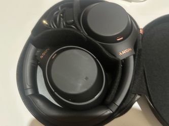 Sony xm4 1000XM4 noise canceling headphones - BLACK - TRADES