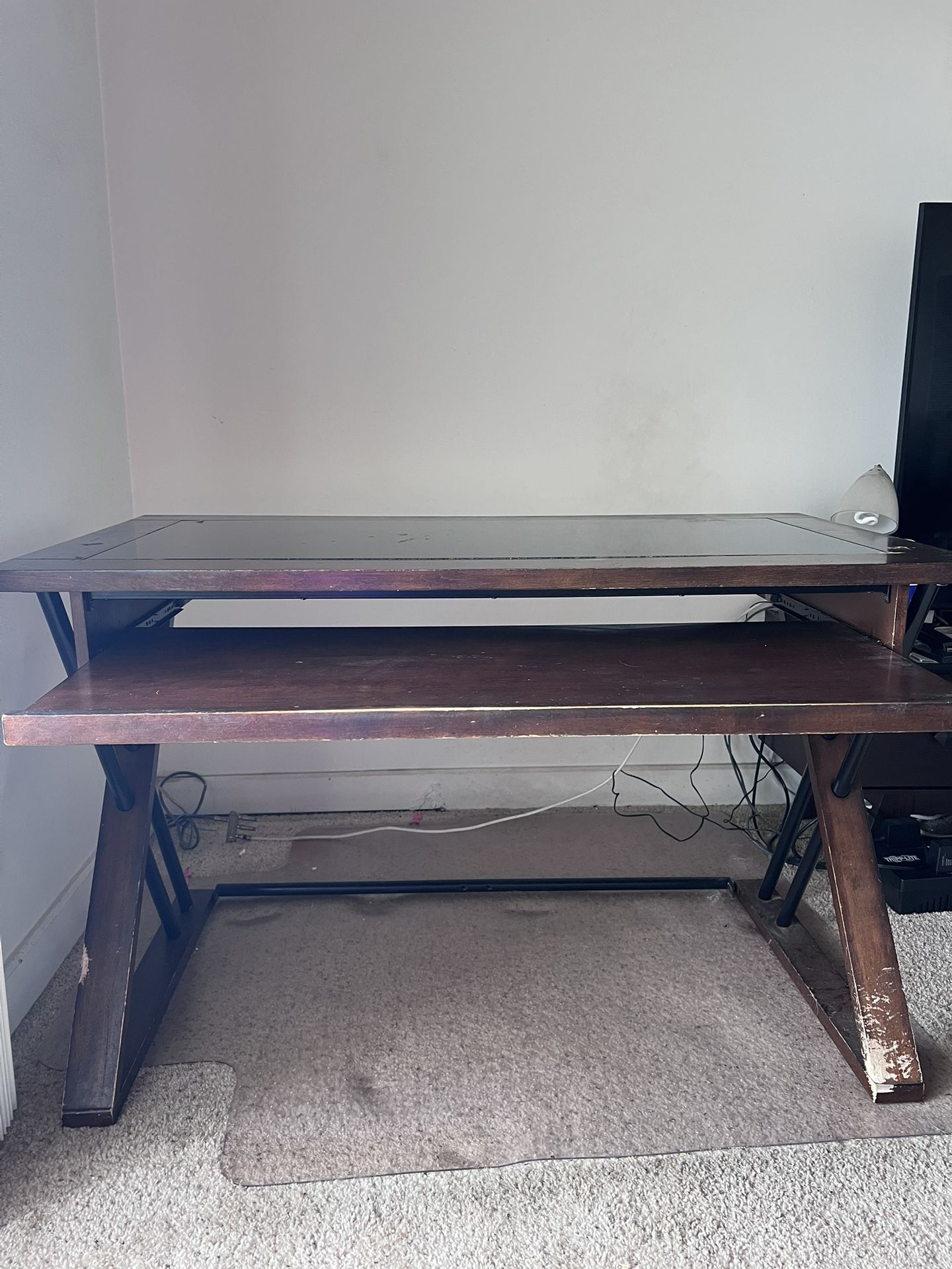 Free Desk