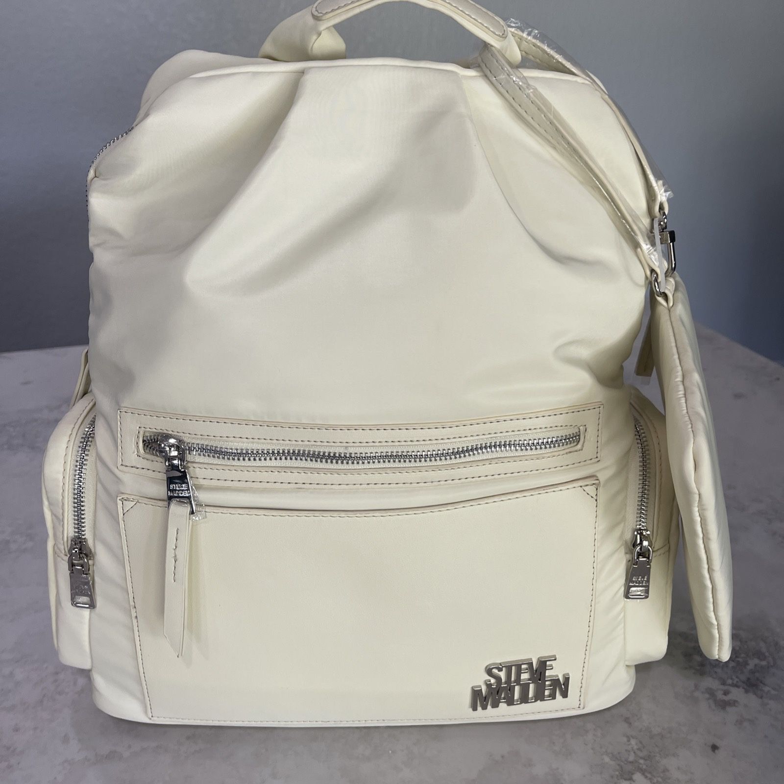 Steve Madden Pear Sorbet (yellow) Bhayve Backpack Detachable Pouch Wristlet NEW