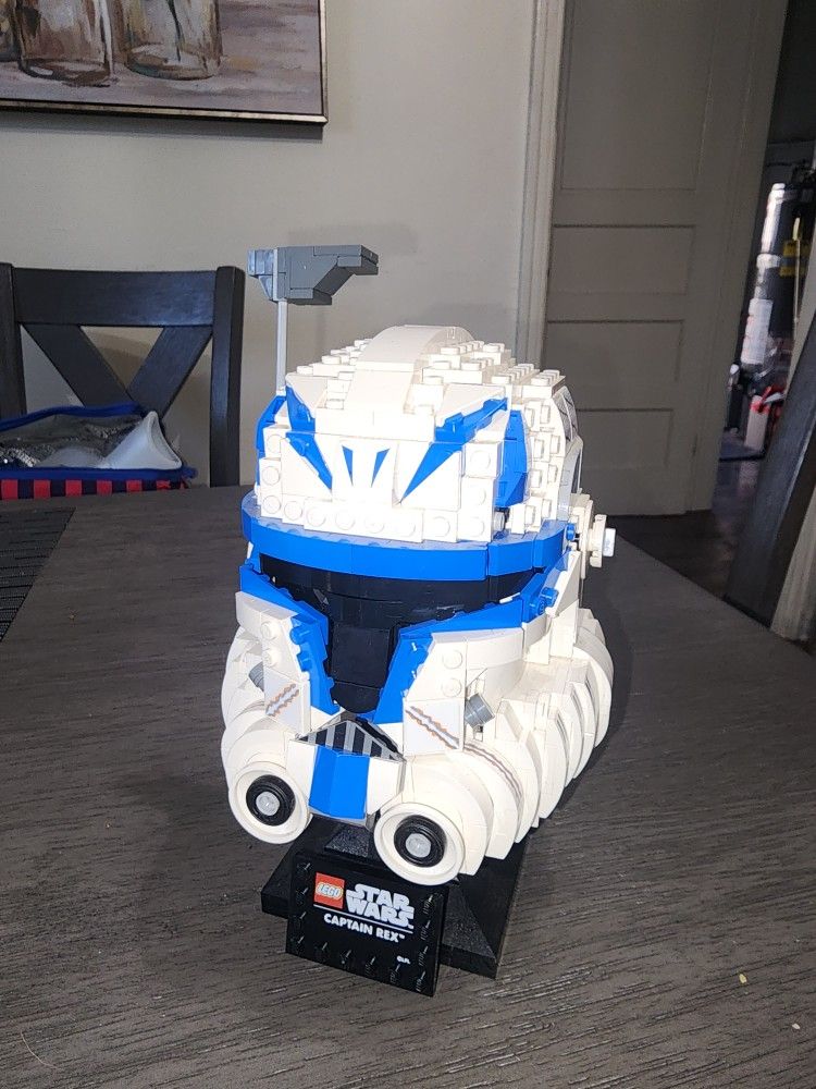 Lego Captain Rex Helmet(with Extras)