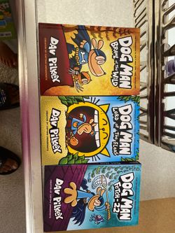 3 Dogman books in excellent condition