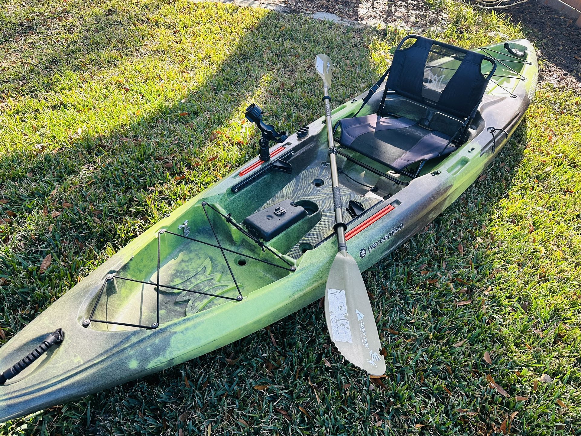 Perception Pescador 120 Pro Fishing Kayak