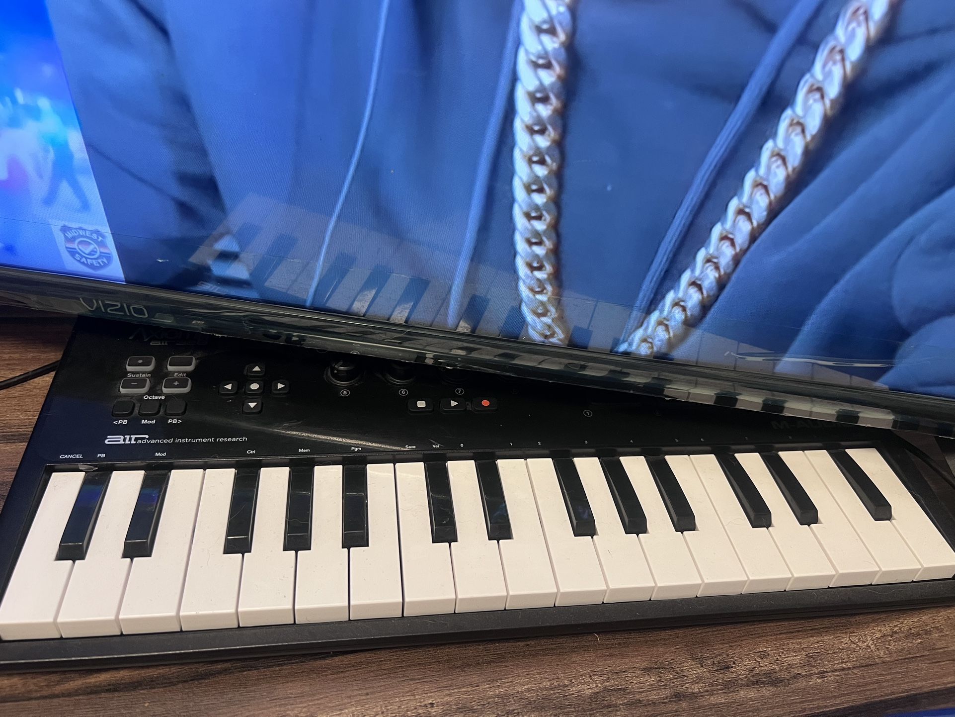 Midi Keyboard