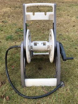 🌱 Suncast Hosemobile 175-ft Wheeled Garden Hose Reel Cart (Includes Leader Hose)