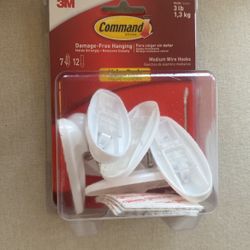 Command Medium Wire Hooks