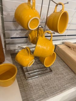 7 Yellow cups - ONLY - NOT CUP  HOLDER