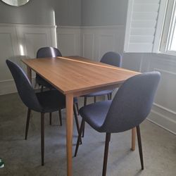 Dining Table And 4 Chairs