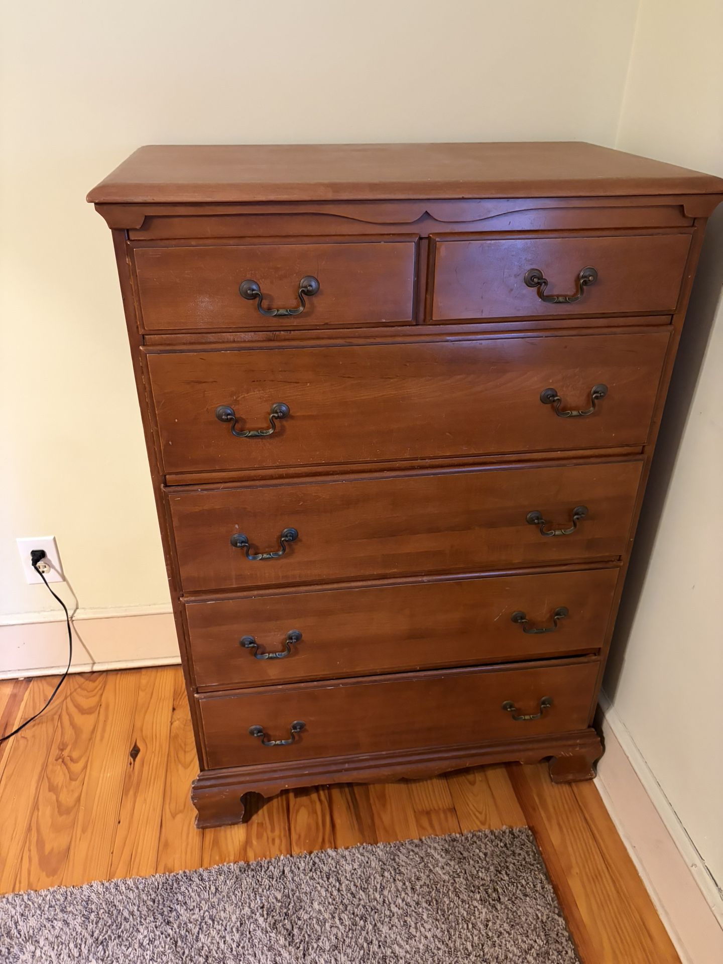 Dresser 