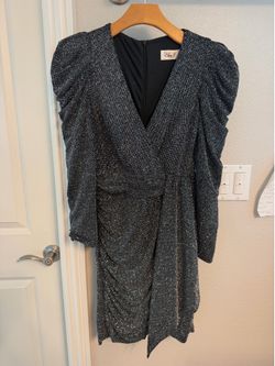 Beautiful cocktail dress (NEW)