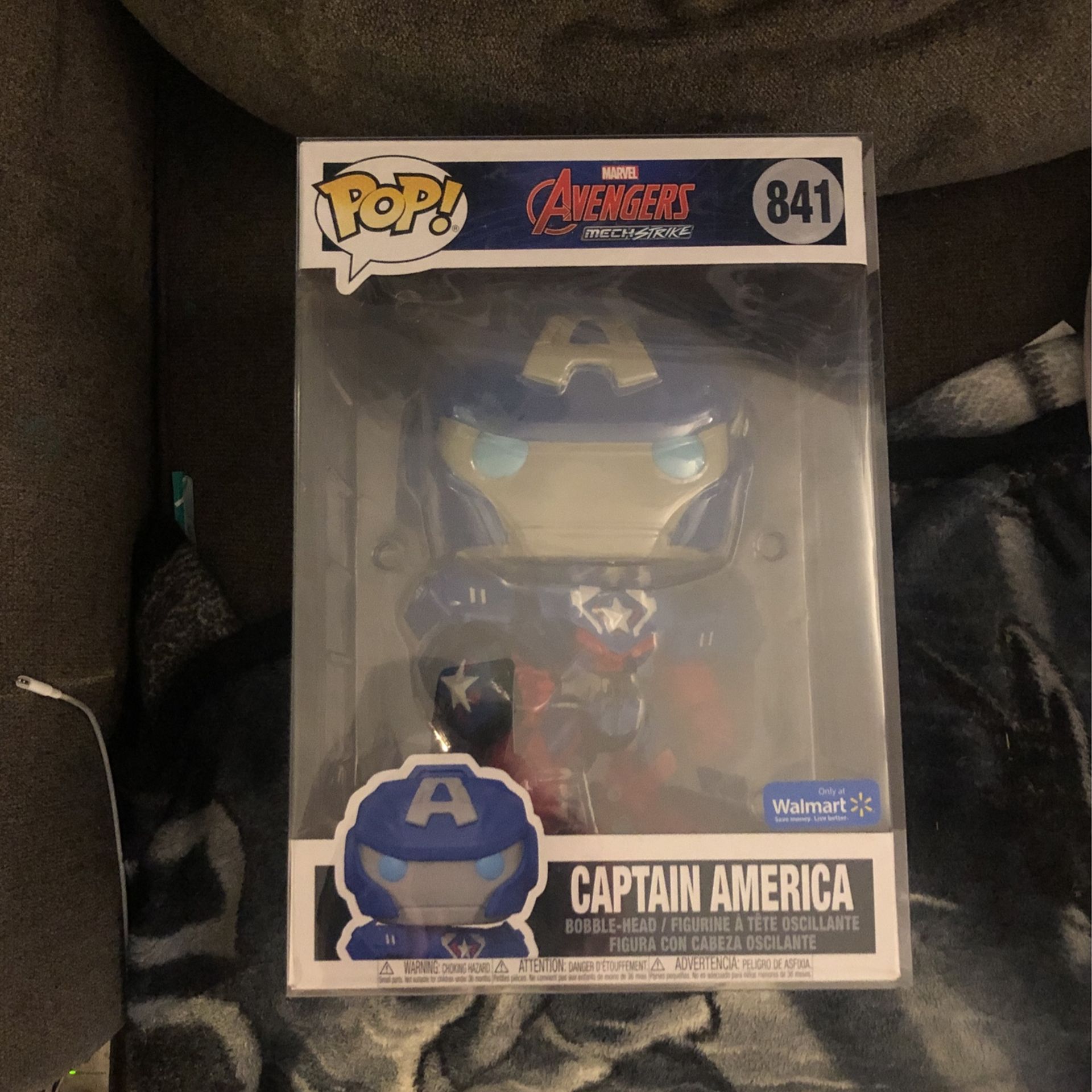 Funko Pop #841 10-inch Captain America