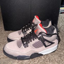 Air Jordan 4 Retro GS “Taupe Haze” – Size 7Y