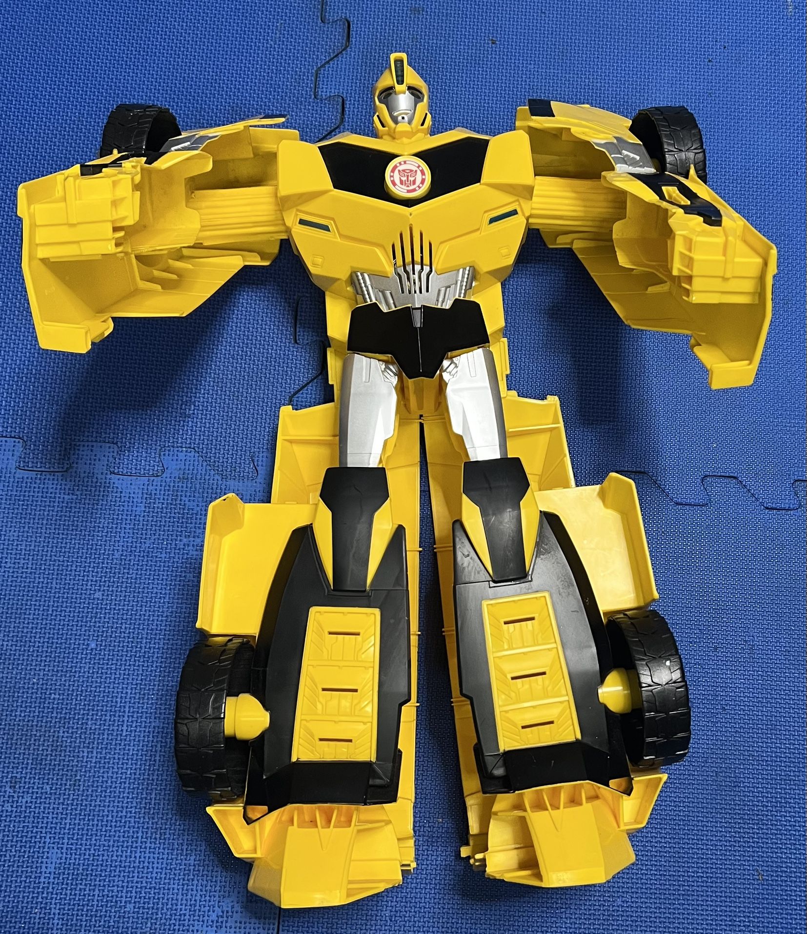 Transformers Action Figure SUPER Bumblebee w/ Sounds 20” Pre Owned TESTED