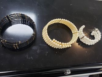 Vintage Pearl choker necklace