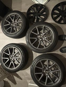 18” Wheel Set Tesla Model 3