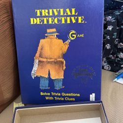 Trivial Detective Board Game 