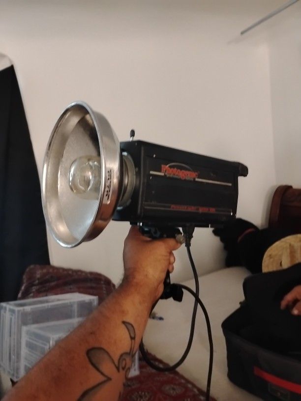 Power light 2500  $100