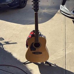 Acoustic Guitar Ibanez