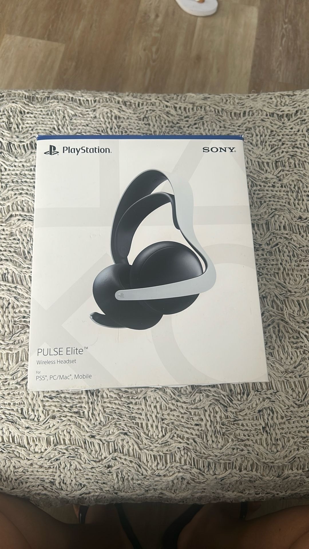 Sony - PULSE Elite Wireless Gaming Headset - for PS5 - White