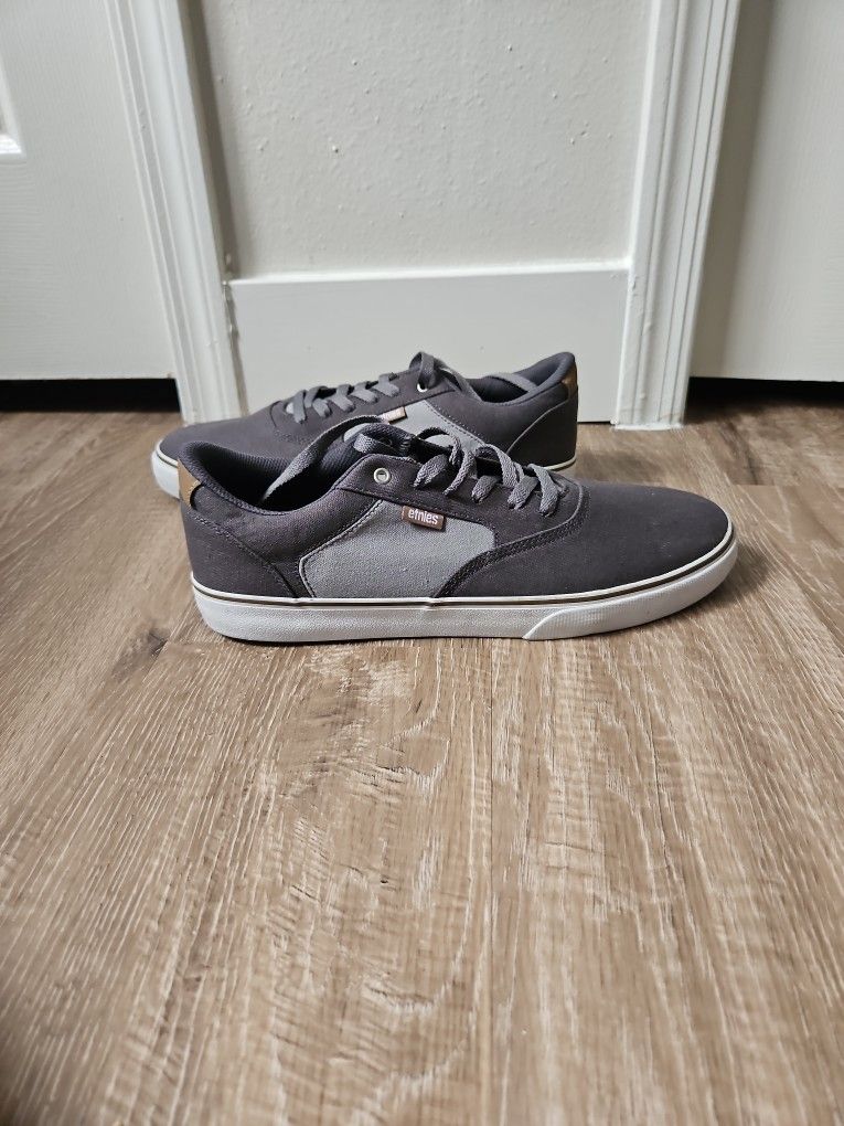 Men Size 12 Etnies