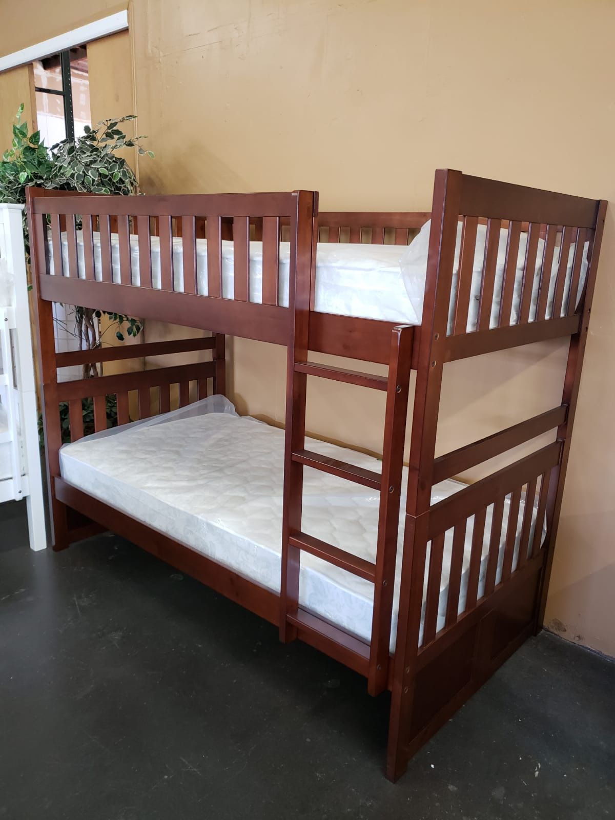 Solid wood twin size bunk bed with mattresses