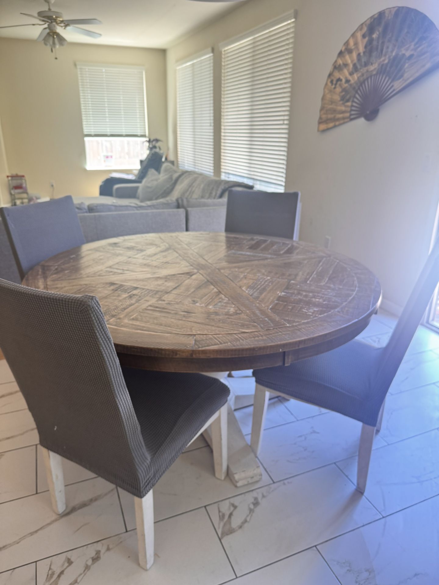 Round Wood Dining Table Set 4 Chairs