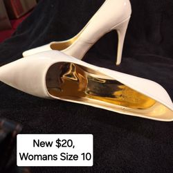 Woman's HEELS