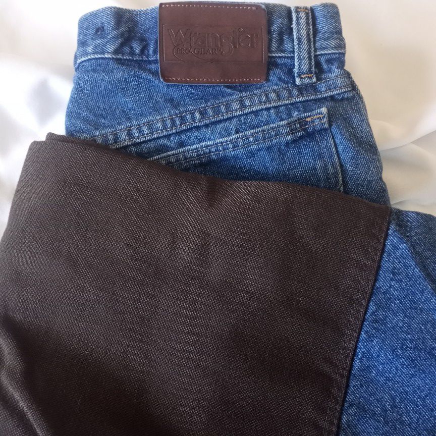 Wrangler Pro Gear Jeans Mens 32x34 for Sale in Selma, TX - OfferUp