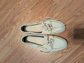 Boat shoes