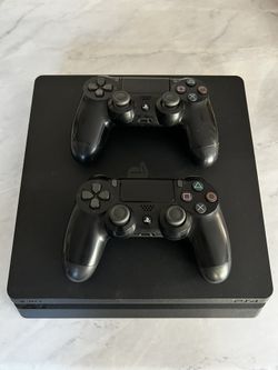 PS4 Slim
