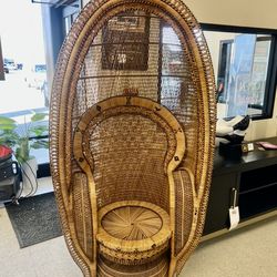 Wicker peacock chair