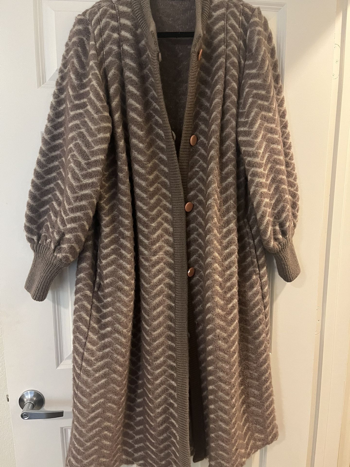 Ted Baker -Sweatercoat