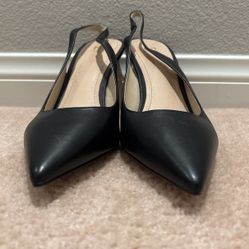 Marc Fisher Black Size 10 2.5 Inch Heel